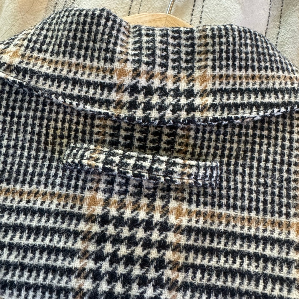 Smythe Plaid Blazer with Brown Elbow Patches - Picture 6 of 12